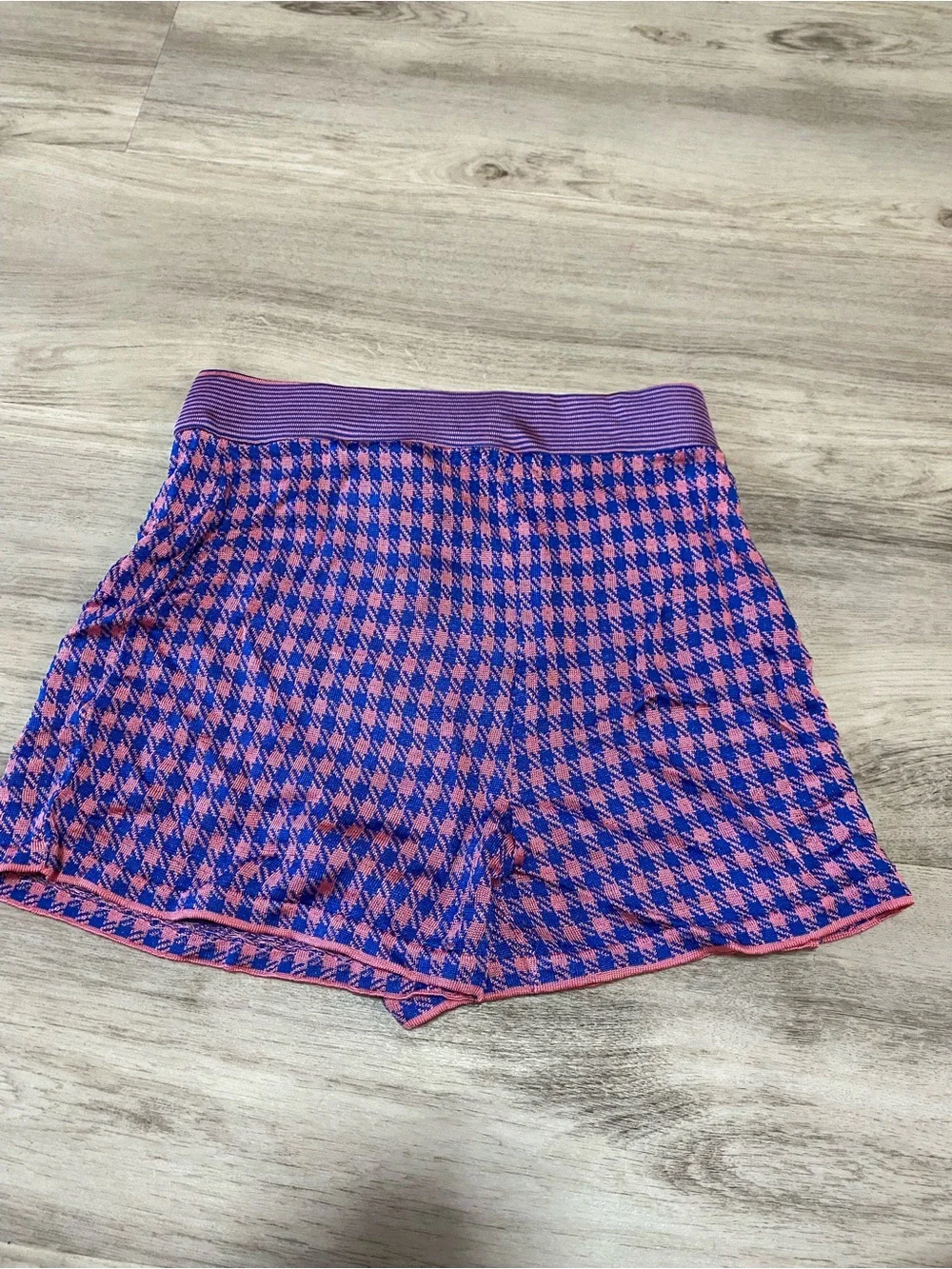 Zara Knitwear Pink & Blue Houndstooth Women’s Shorts- NWT